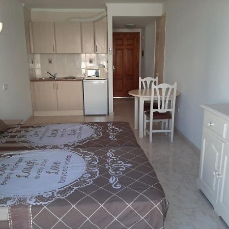 Apartamentos Torres Cardona Cala Llonga  Luaran gambar