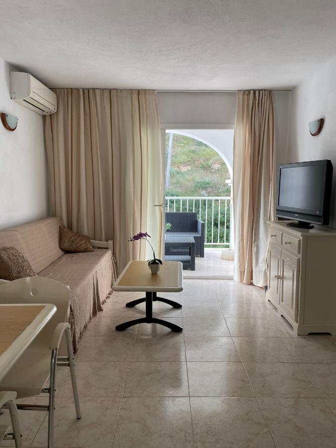Apartamentos Torres Cardona Cala Llonga  Luaran gambar
